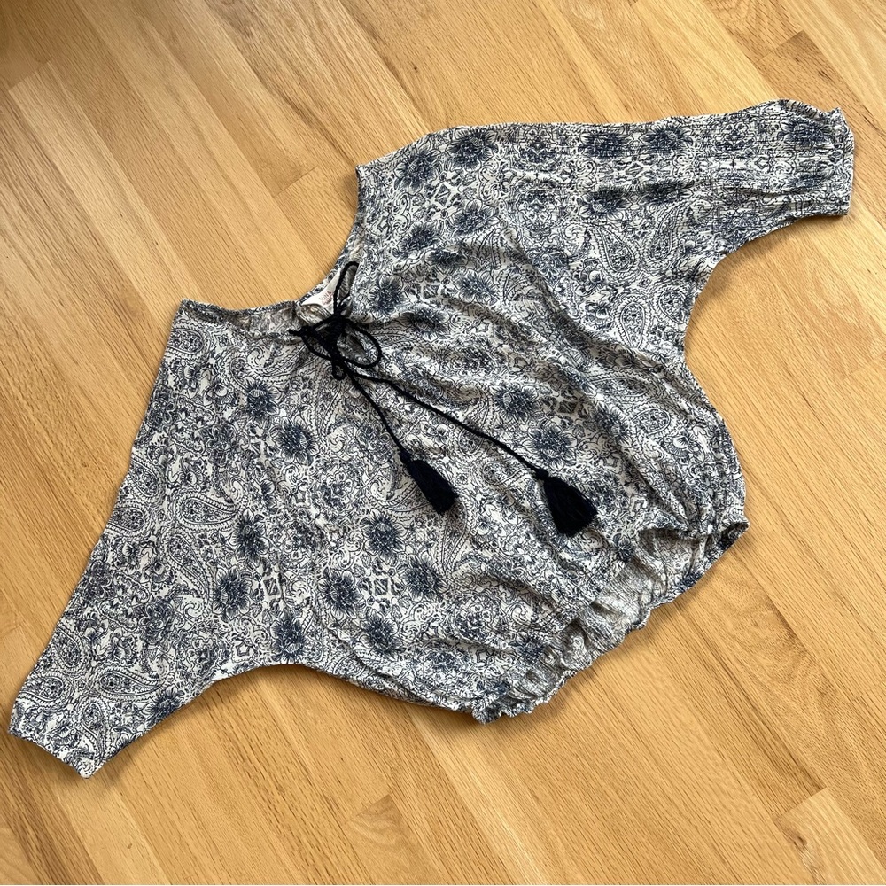 Sun & Shadow Boho Paisley Floral Blouse size S